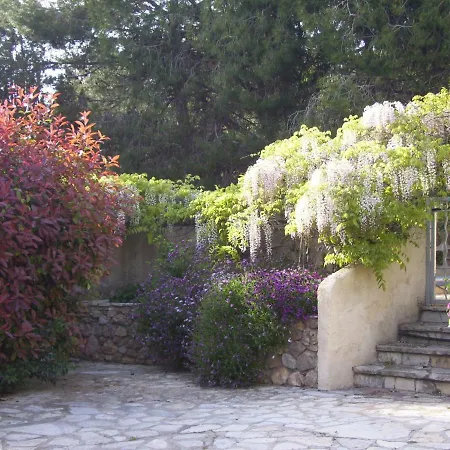 Le Paradis De Valerie